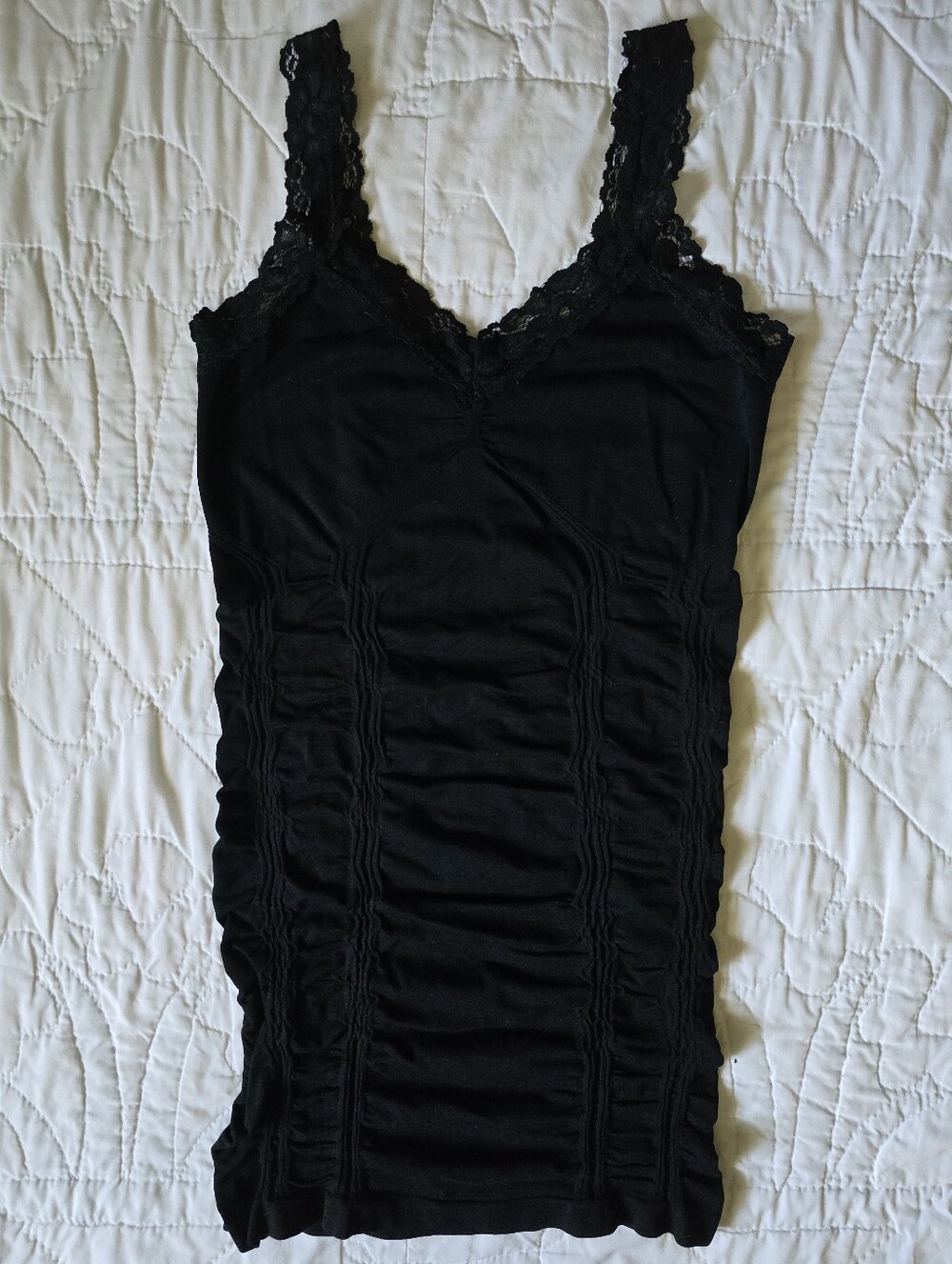 2/$20 🍀 Vintage Y2K Kismet Ruched Tank Top